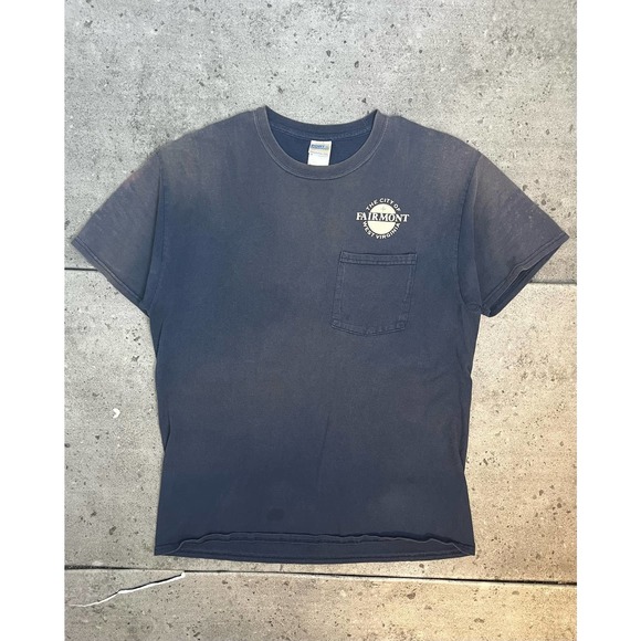 "City of Fairmont" Sunfaded Pocket Tee (M/L) - 2000s - Picture 1 of 1